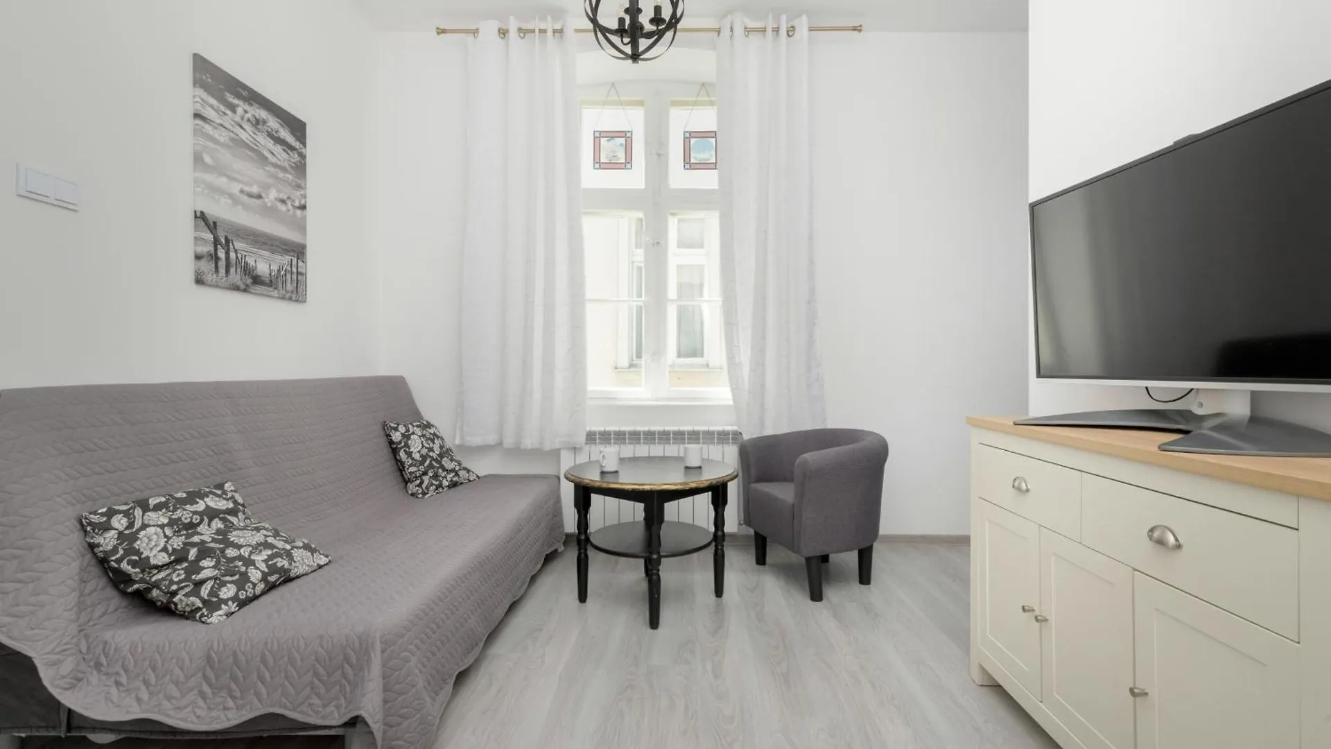Helska Functional Apartments Near The Beach With Parking By Noclegi Renters ソポト