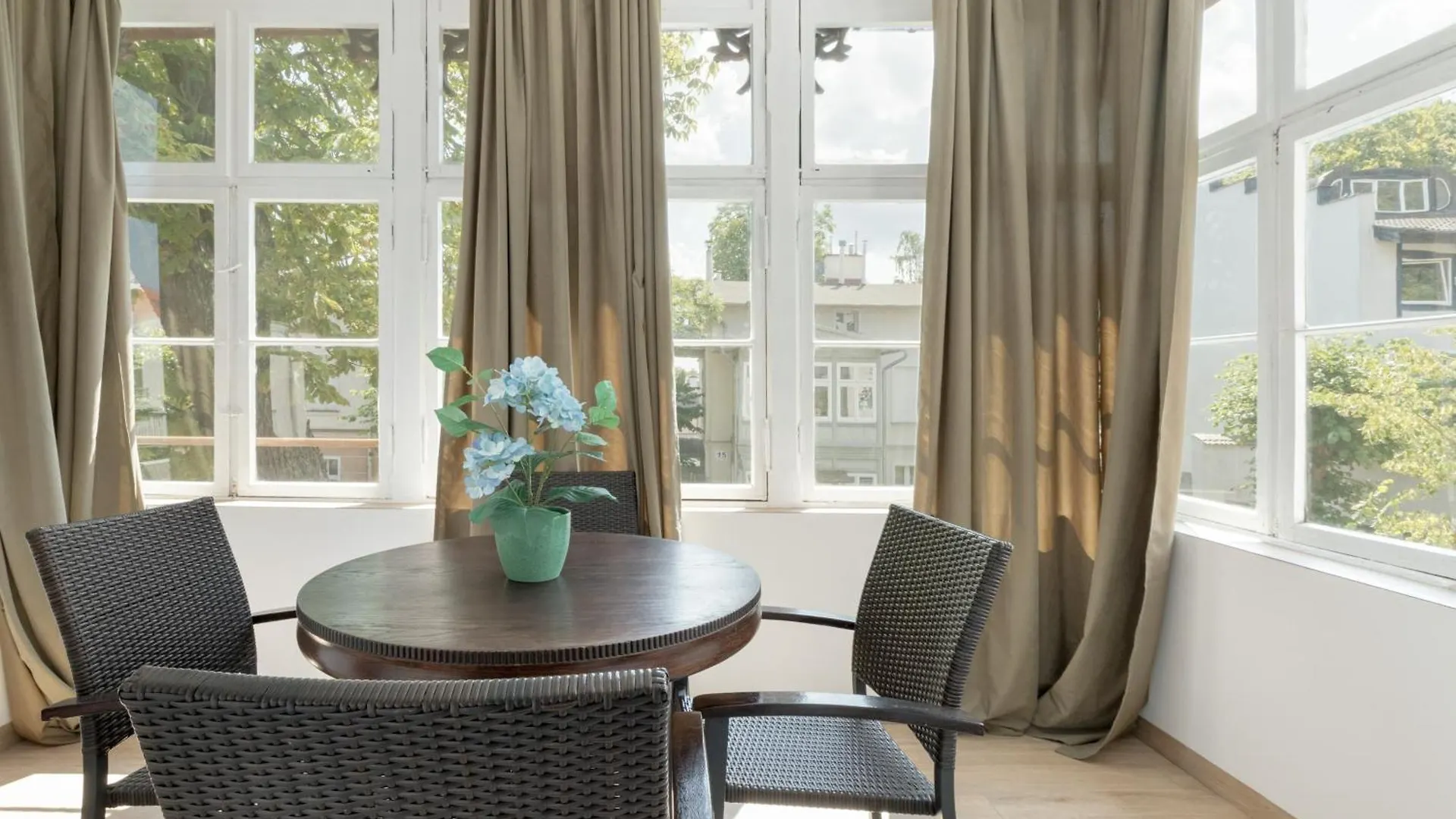 Helska Functional Apartments Near The Beach With Parking By Noclegi Renters Sopot